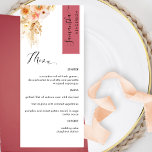 Menú Borgoña, se personaliza Rubor con nombre de invita<br><div class="desc">¿Por qué gastar en las tarjetas de lugar y de menú cuando se puede tener un elegante menú todo en uno personalizado con cada nombre de invitado? Diseño contemporáneo, sencillo y elegante con exquisitos detalles de acuarela floral en una hermosa mezcla de melocotón, naranja, color rubor, rosa polvoriento, crema y...</div>
