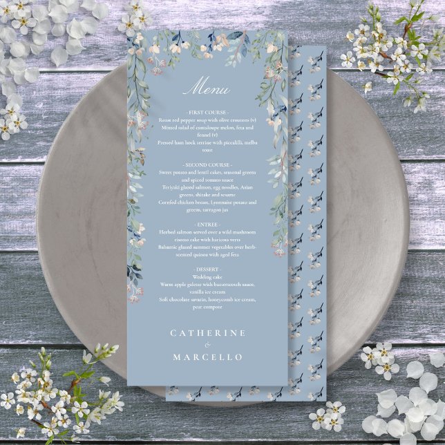 Menú Cena de boda de flores silvestres azules polvorien (Dusty Blue Floral Wildflowers Wedding Dinner Menu)