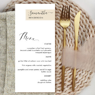 Menú Crema beige personalizada con nombre de invitado e
