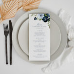Menú de boda azul claro y naval<br><div class="desc">Un maravilloso diseño de boda floral azul con una preciosa marina acuarela y flores azules claras. El color y el texto se pueden personalizar.</div>