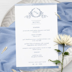 Menú de Boda de Acuarela con Monograma Azul Polvo