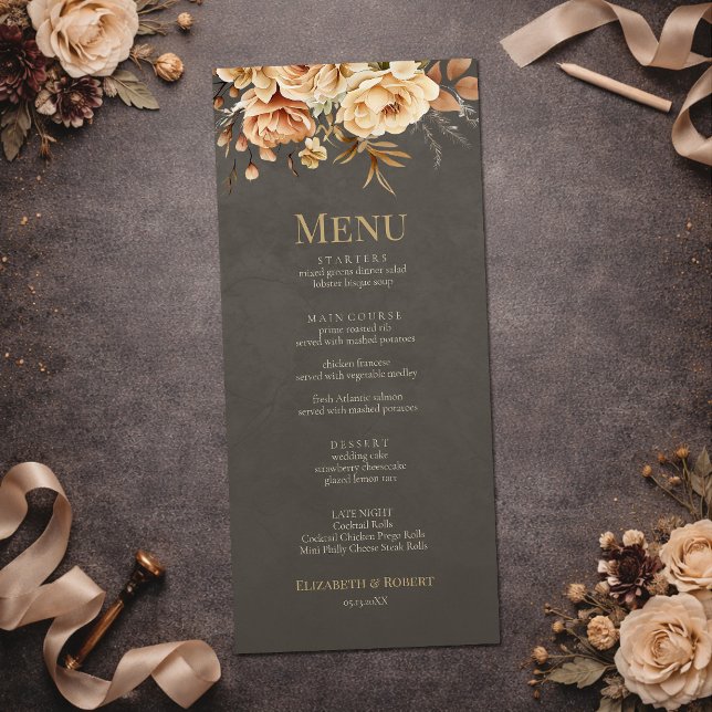 Menú de Boda Floral Taupe Elegante (Elegant Taupe Floral Wedding Menu on a dark table with flowers)