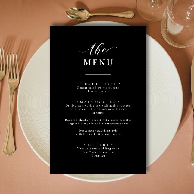 Menú de Boda Personalizado Elegante en Negro y Bla (Elegant black and white wedding menu brings a refined, custom feel to each place setting)