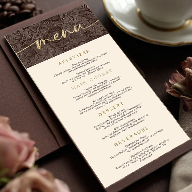 Menú Elegante Boda Mocha de Chocolate (Highlight your reception meal with this elegant chocolate mocha embossed floral menu card. Perfect f)