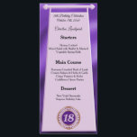 Menú Happy 18th Birthday Purple Purpurina Relieve metal<br><div class="desc">Un menú elegante con un patrón de Relieve metalizado y púrpura y su número de cumpleaños único en purpurina y oro.</div>