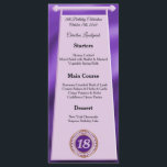 Menú Happy 18th Birthday Purple Purpurina Relieve metal<br><div class="desc">Un menú elegante con un patrón de Relieve metalizado y púrpura y su número de cumpleaños único en purpurina y oro.</div>
