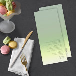 Menú Id. de prado de primavera de Boda de degradado de<br><div class="desc">El fondo de las piezas de este conjunto de bodas minimalistas es un gradiente de colores llamativo, desde verde salvia suave hasta amarillo pálido y marfil. La carta del menú boda que se muestra aquí presenta un diseño elegante y moderno y una fuente sans serif contemporánea para añadir a su...</div>