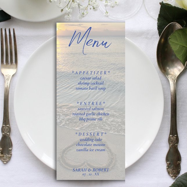 Menú Recepción de Boda de Arena de Playa (Blue Text Beach Sand Heart Wedding Reception Menu)