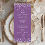 Menú Recepción de boda Purpurina de color púrpura plate<br><div class="desc">Elegante morado con menú de la recepción de la boda purpurina plateada. Personalizado con los nombres de la novia y el novio y la fecha de su boda. Este menú se puede extender a la parte posterior dependiendo de sus propias necesidades o preferencias personales. Contáctame para obtener ayuda con la...</div>