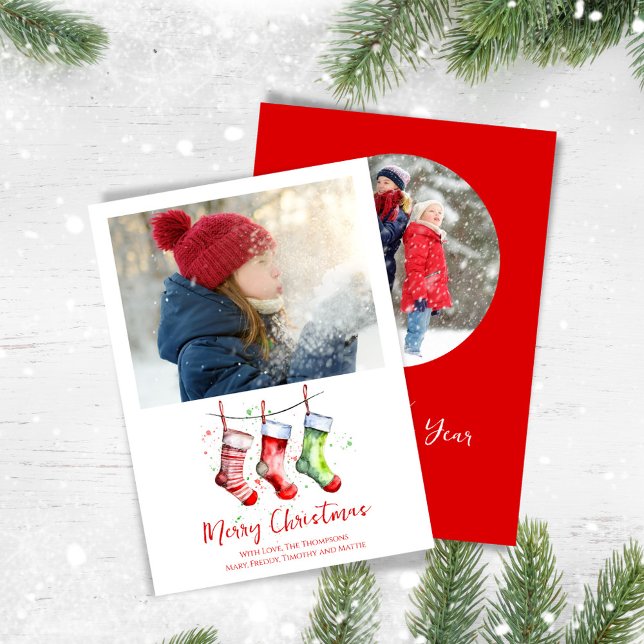 Merece Navidad 2 Foto Acuarela Stockings (Merry Christmas whimsical photo card with watercolor stockings.)