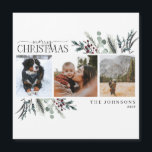 Merry Christmas Black Winter Floral Photo Magnet<br><div class="desc">Presentamos la tarjeta de festividad del imán fotográfico botánico de invierno negro de Feliz Navidad! Esta hermosa tarjeta contiene tres de tus fotos favoritas en blanco y negro, con "Feliz Navidad" en un moderno dúo de letras a mano y de tipo serif. La tarjeta está decorada con negro oscuro, rojo...</div>