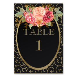 Mesa Black Gold con tarjeta de recepción de rosas rojas