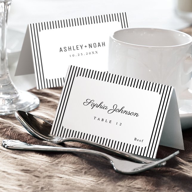 Mesa Elegancia en negro y blanco Tarjeta de lugar plega (Black & White Elegance Classy Foldable Place Card)