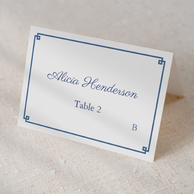 Mesa Tarjeta de lugar individual para ducha de boda de  (Dark blue and white greek key border with chinoiserie print backer individual place cards)