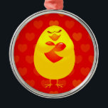 Metálico Dulce, adorno<br><div class="desc">Dulce polluelo con gran corazón rojo</div>