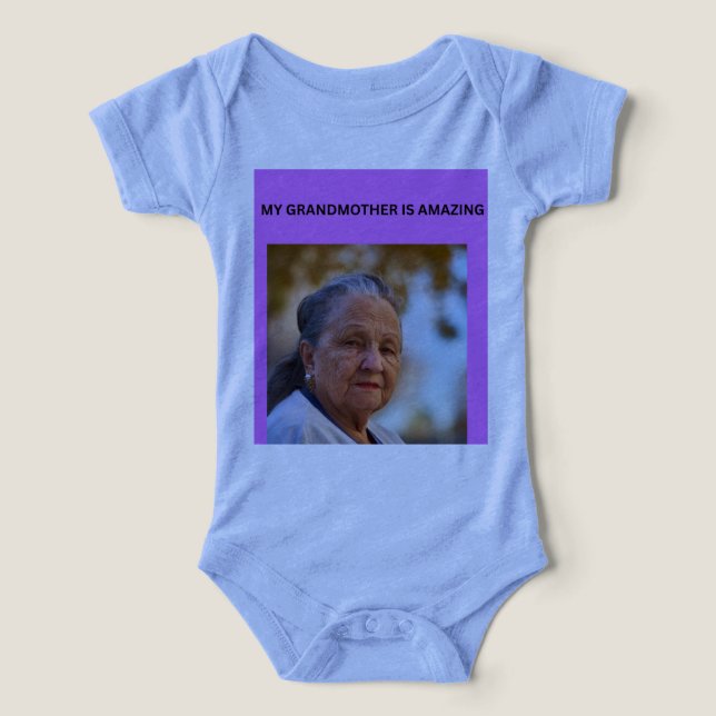 MI ABUELA ES INCREÍBLE  (Diseño delantero )