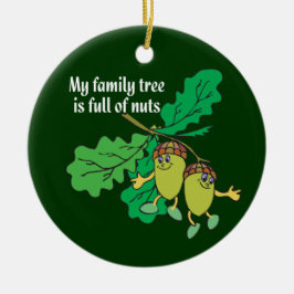 Mi árbol de familia es lleno de ornamento Nuts de