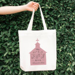 Mi bolso de iglesia es un bolso de niño rosa lindo<br><div class="desc">"Mi pequeña bolsa de iglesia" es un regalo perfecto para que un pequeño se lleve a la iglesia. Este tote cuenta con una silueta de una iglesia con una cruz en la parte superior, con el texto en la parte superior y un lugar para el personalizar de un nombre. Hace...</div>
