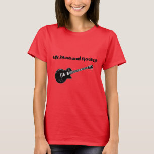 Mi marido roza una camiseta