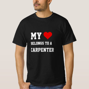 Mi Pertenece A Una Camiseta Del Carpintero