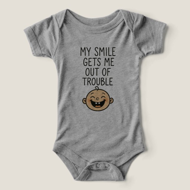 Mi sonrisa me saca del problema de una pieza (Diseño delantero )