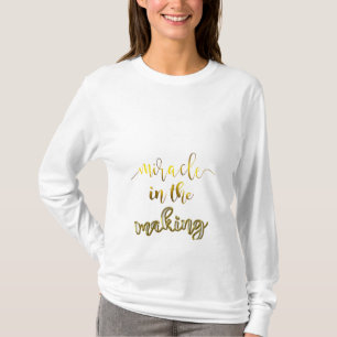 Milagro en la camisa de maternidad de fabricación