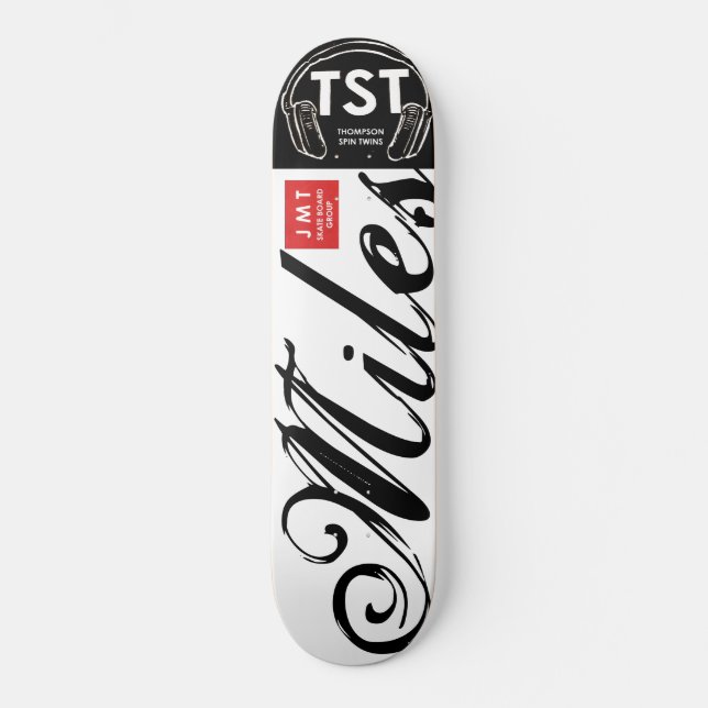 MILLAS Skateboard is not a correct translation, a  (Anverso)