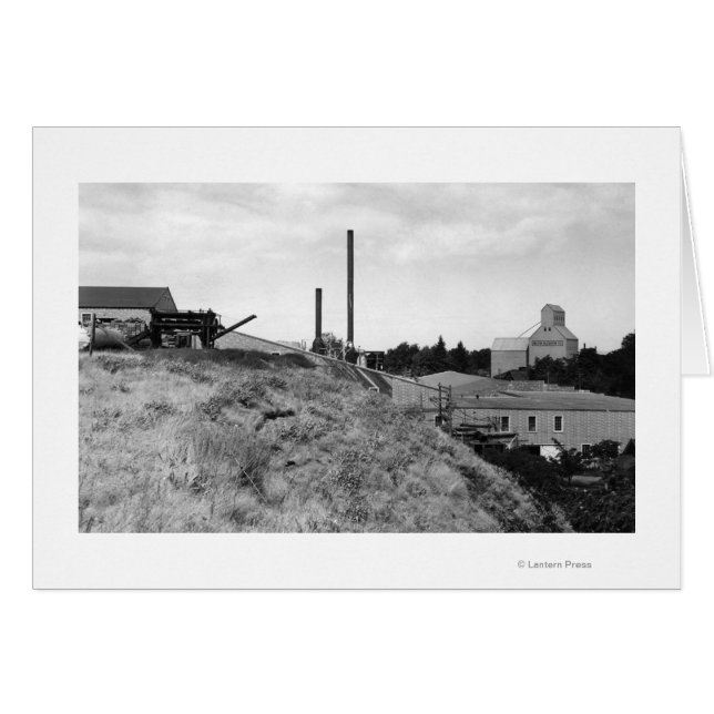 Milton, Oregon View of Town Elevator Photograph (Anverso (Horizontal))