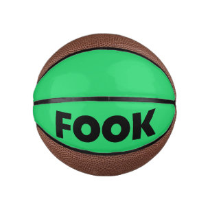 Mini Balón De Baloncesto Negro de espuma en mini baloncesto verde