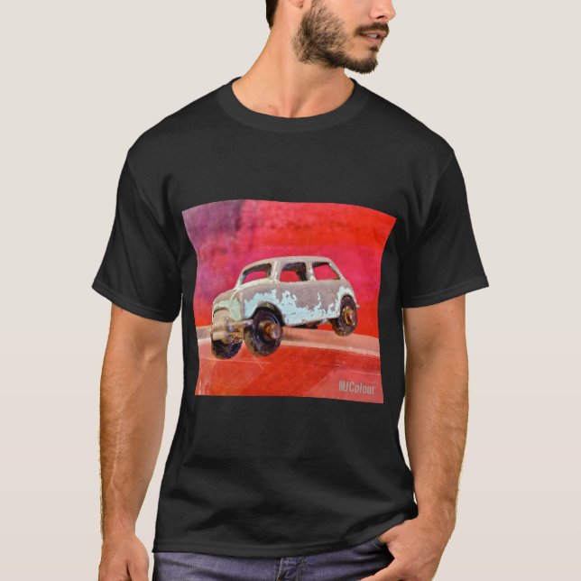 Mini clásico en una camiseta (Anverso)