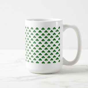 Mini taza de café de los tréboles para el día d