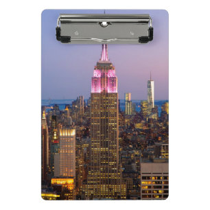 Minicarpeta De Pinza Empire State Building en la oscuridad