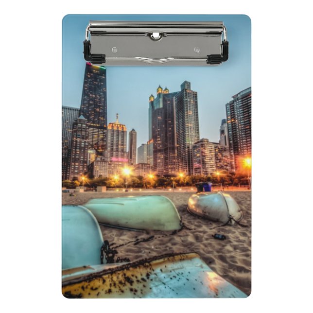 Minicarpeta De Pinza Las canoas en la calle del roble varan un poco (Anverso)