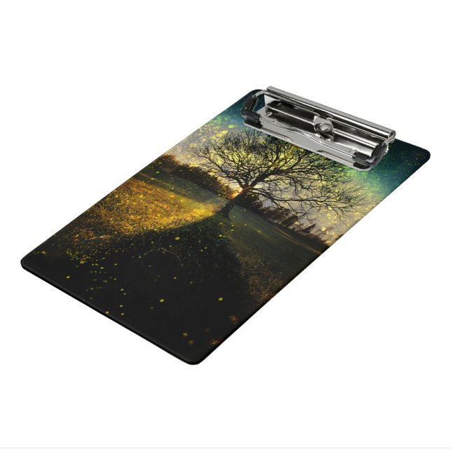 Minicarpeta De Pinza Luciérnagas mágicas paisaje de ensueño (Angulado 3)