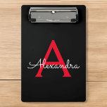Minicarpeta De Pinza Nombra de monograma de guión negro rojo<br><div class="desc">Portapapeles de planificación de nombres negros y rojos. Esto hace que el dulce perfecto cumpleaños 16,  boda,  ducha de novia,  aniversario,  ducha de bebé o fiesta de soltera sea regalo para alguien que ama el lujo glam y los estilos de moda.</div>