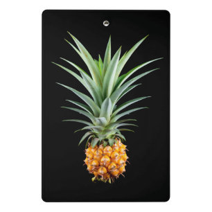 Minicarpeta De Pinza Piña con gran peinado sobre fondo negro