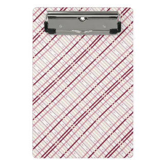 Minicarpeta De Pinza Plaid Hearts Clipboard – Whimsical Burgundy Design