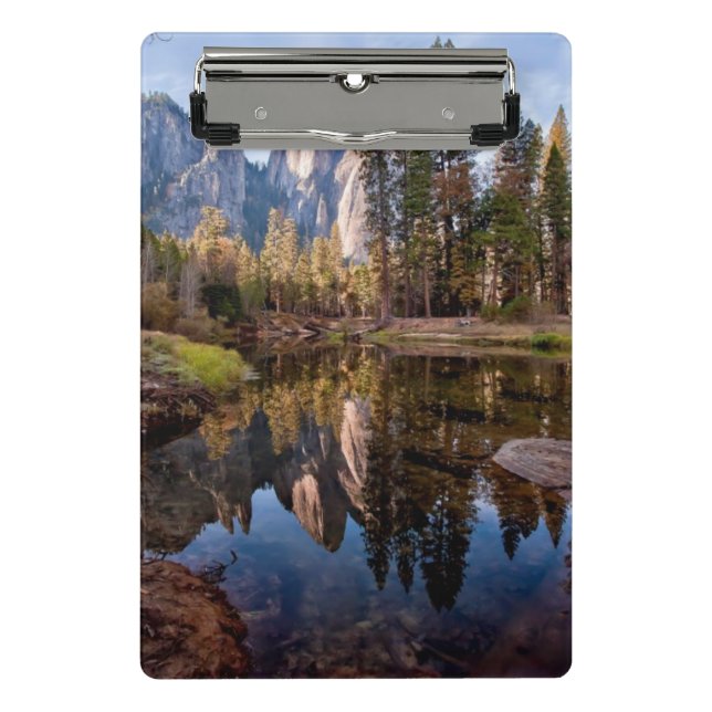 Minicarpeta De Pinza Vista de los picos de la catedral (Anverso)