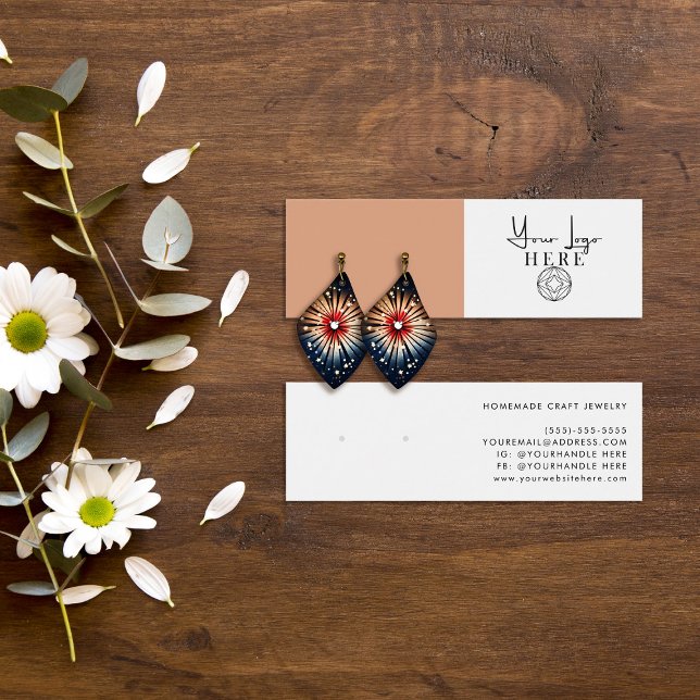 Minimalist Earth Orange White Logo Earring Display (Subido por el creador)