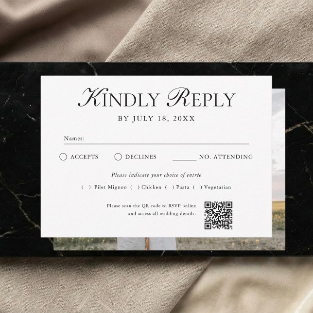 Minimalist Traditional QR Code Photo RSVP (Subido por el creador)