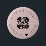 Minimalista Comprar A La Novia Un Botón De Código<br><div class="desc">Diseño moderno y elegante impreso Minimalista ¡Cómprate el botón de la novia una bebida QR Code que se puede personalizar con tu texto! Haga clic en el botón "Personalizar" y utilice nuestra herramienta de diseño para modificar esta plantilla. Visita la tienda de Diseño de Arte Gráfico para ver otros productos...</div>