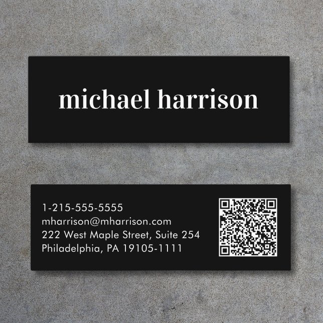 Minitarjeta De Visita Código QR moderno negro (Capture attention, make connections, and leave a lasting impression with our mini QR business card)