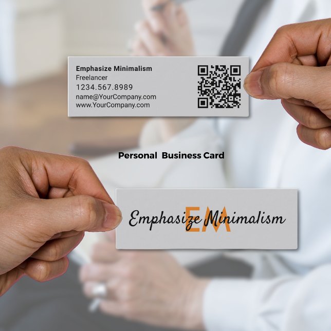 Minitarjeta De Visita Enfatizar Minimalismo Naranja simple Iniciales Gri (Emphasize Minimalism Simple Orange Initials Gray Mini Business Card)