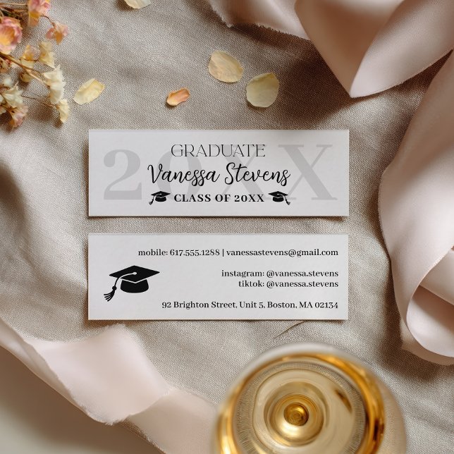 Minitarjeta De Visita Modern Casual  black white name card graduation (Modern Casual black white name card graduation)