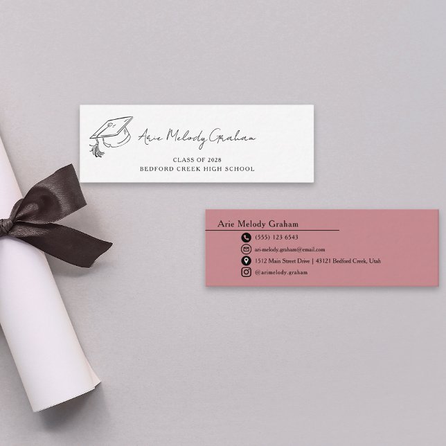 Minitarjeta De Visita Modern Handwritten Script Graduate Name Card (Subido por el creador)