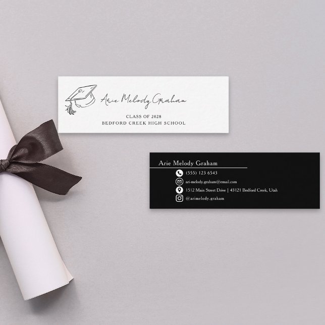 Minitarjeta De Visita Modern Handwritten Script Graduate Name Card (Subido por el creador)