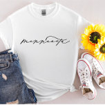 Minnesota Script estadio camiseta de una mujer<br><div class="desc">¡Siempre agregamos nuevos diseños a diario!</div>