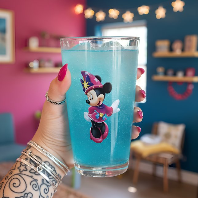Minni Glass (Subido por el creador)