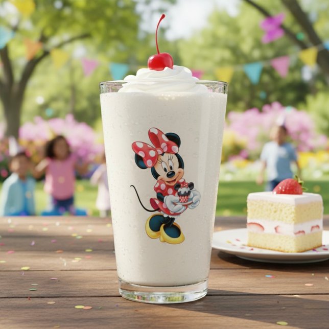 Minnie Glass (Subido por el creador)