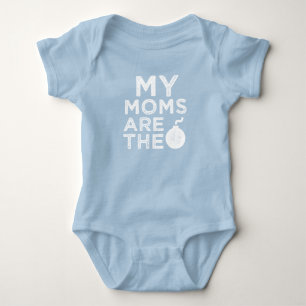 Mis mamáes son la camisa divertida del bebé de l